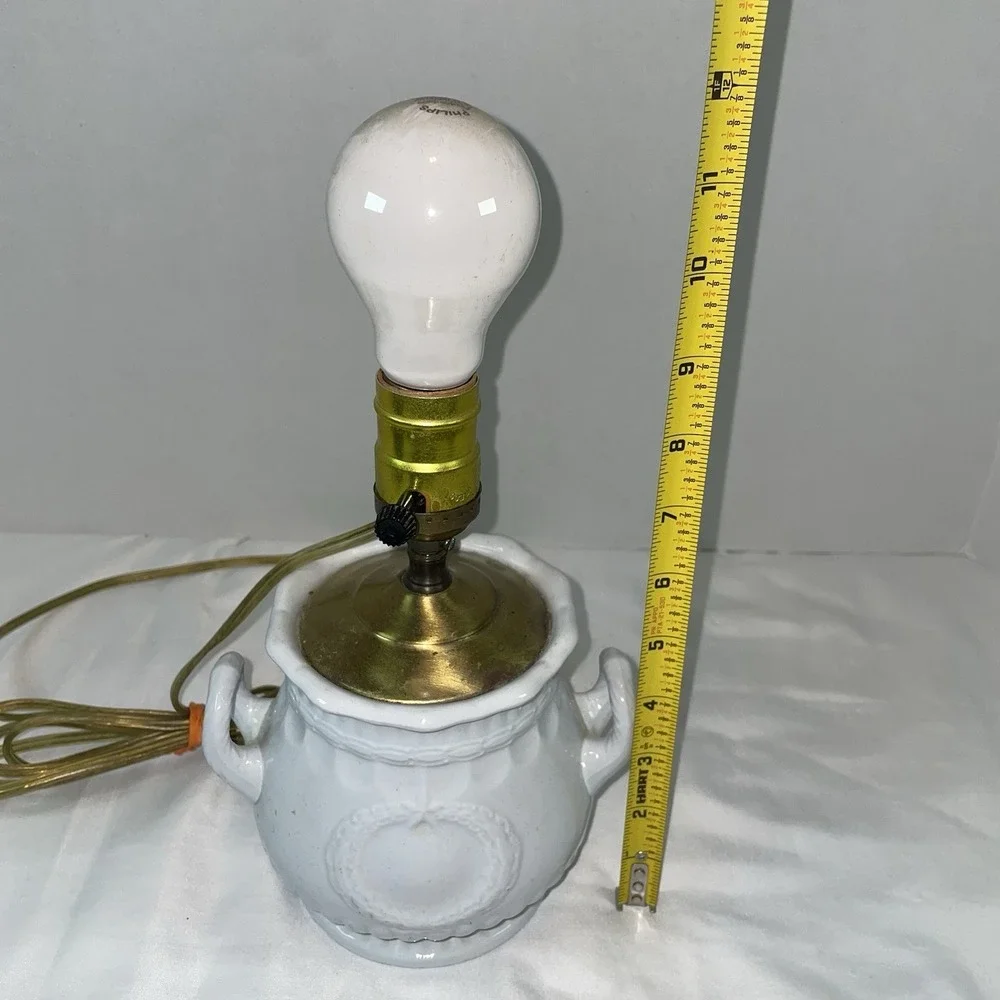 Vintage White Ceramic Urn Table Lamp Neoclassical Laurel Wreath Double Handle